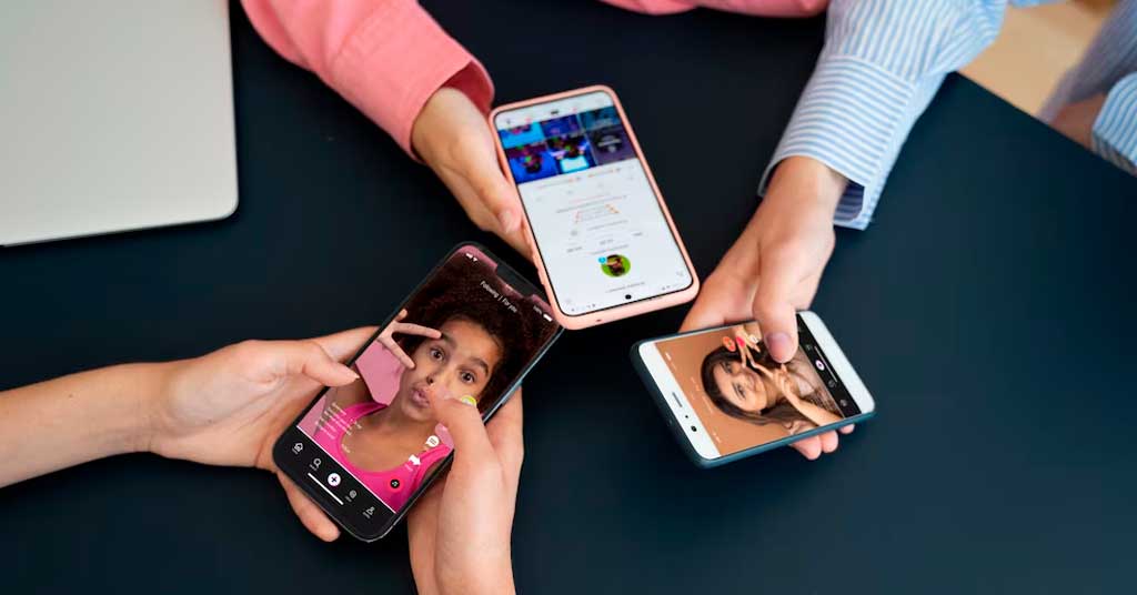 Επιλογή καναλιών Instagram, Facebook και TikTok στη διαχείριση social media Αθήνα